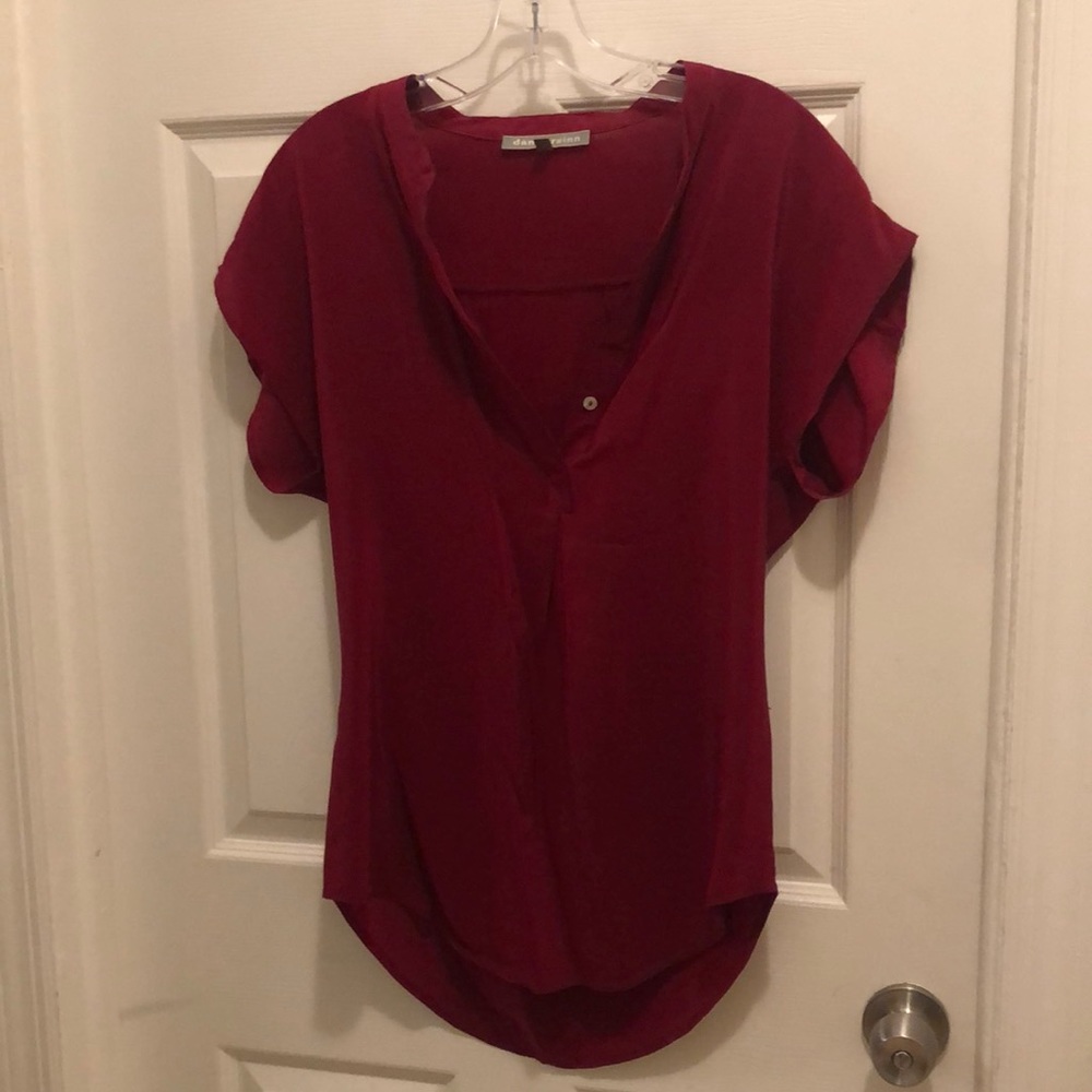 Red Daniel Rainn 100% silk to